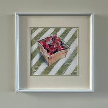 Load image into Gallery viewer, Box of strawberries