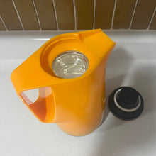 Load image into Gallery viewer, Rotpunkt Thermos
