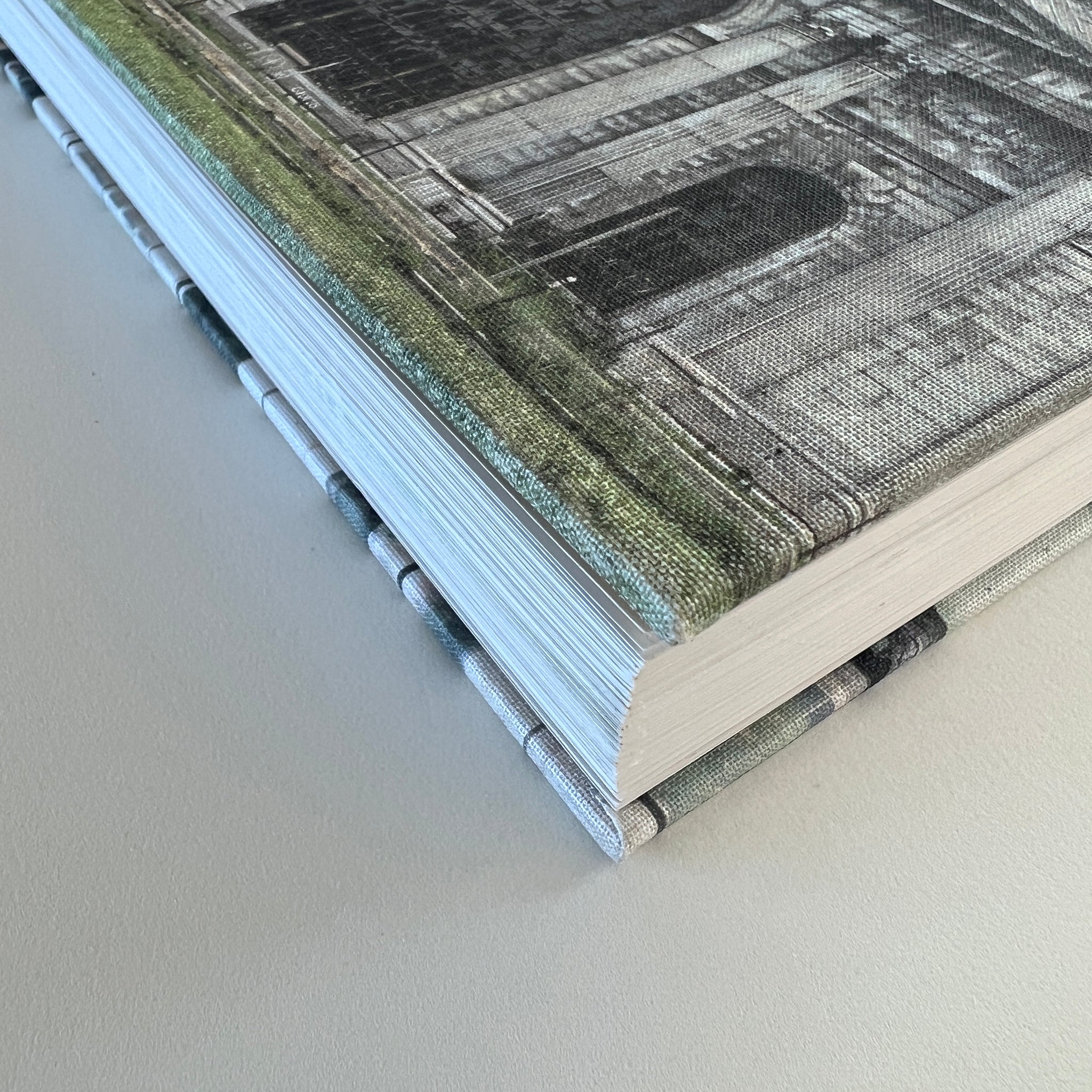 Ruins of Detroit – Collection of Things